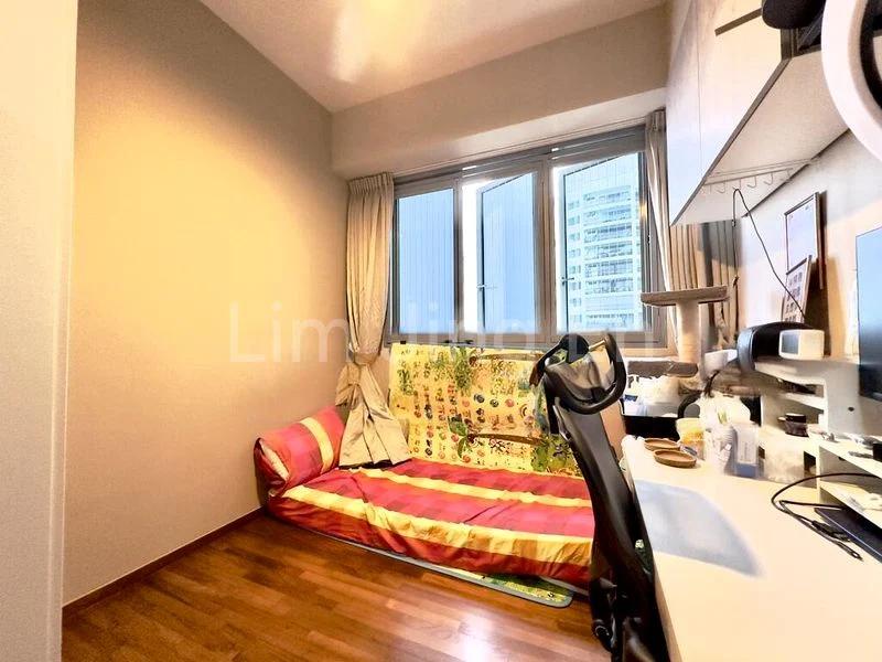 2 Bed Condo for Sale in  Thomson Three - Image 2